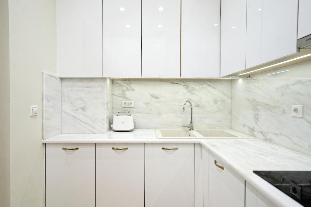 The Fancy Philosopher Apartment Atenas Exterior foto