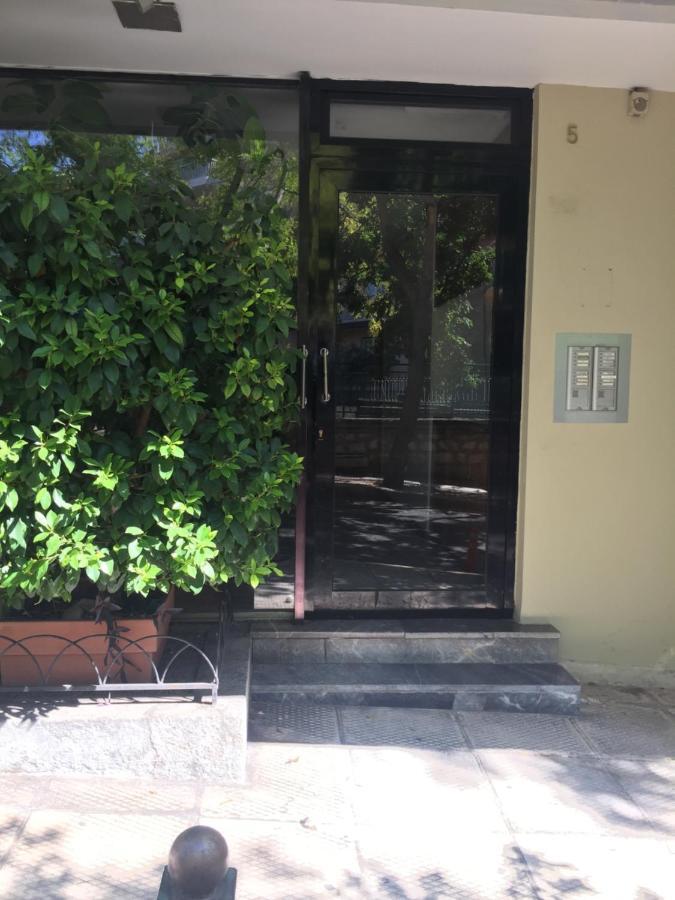 The Fancy Philosopher Apartment Atenas Exterior foto