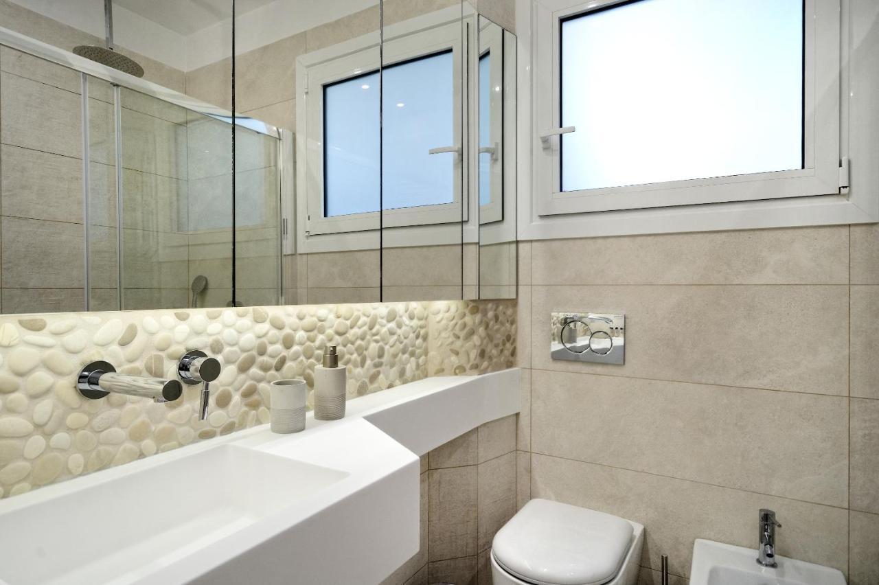 The Fancy Philosopher Apartment Atenas Exterior foto