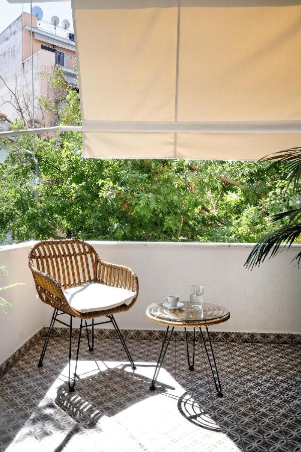 The Fancy Philosopher Apartment Atenas Exterior foto