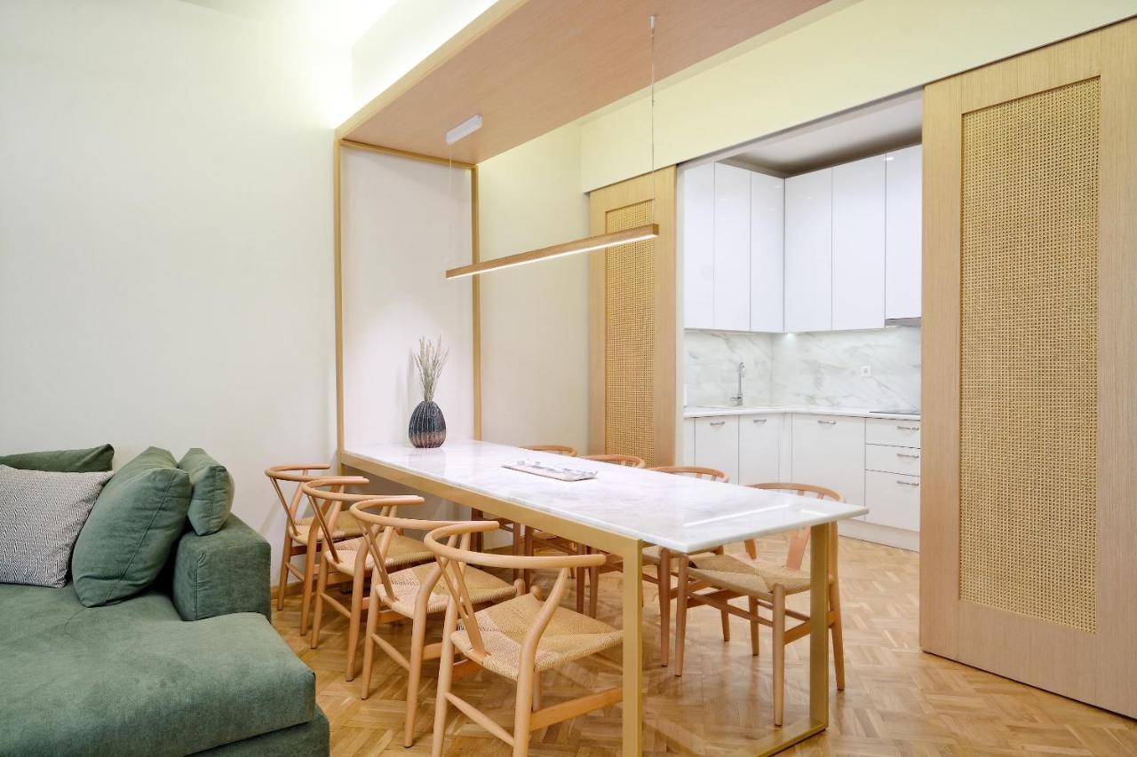 The Fancy Philosopher Apartment Atenas Exterior foto